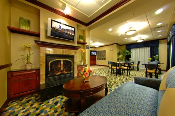 Best Western Plus Monroe Inn & Suites